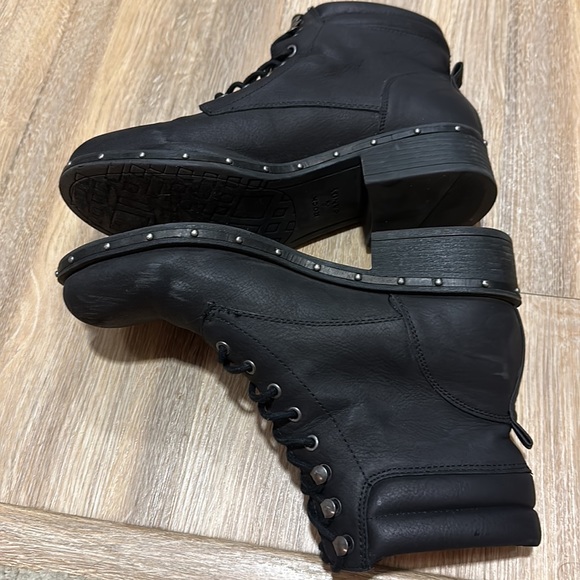 Combat boots with studs - Picture 5 of 9